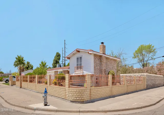 3rd image of 9205 El Dorado Dr, El Paso, TX 79925 | MLS# 944726