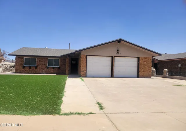 Photo 2 of Single family home for sale at 9204 Igoe Pl, El Paso, TX 79924 | MLS# 944441 | Listing updated on 2026-09-01