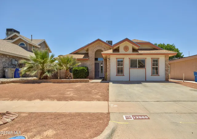 Photo 2 of Single family home for sale at 12088 Autumn Gate Dr, El Paso, TX 79936 | MLS# 944192 | Listing updated on 2026-08-28