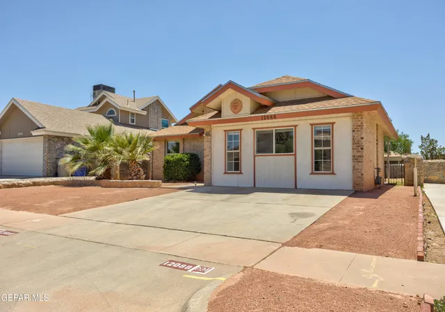 Photo 3 of Single family home for sale at 12088 Autumn Gate Dr, El Paso, TX 79936 | MLS# 944192 | Listing updated on 2026-08-28