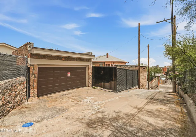 35th image of 1605 N Campbell St, El Paso, TX 79902 | MLS# 944478