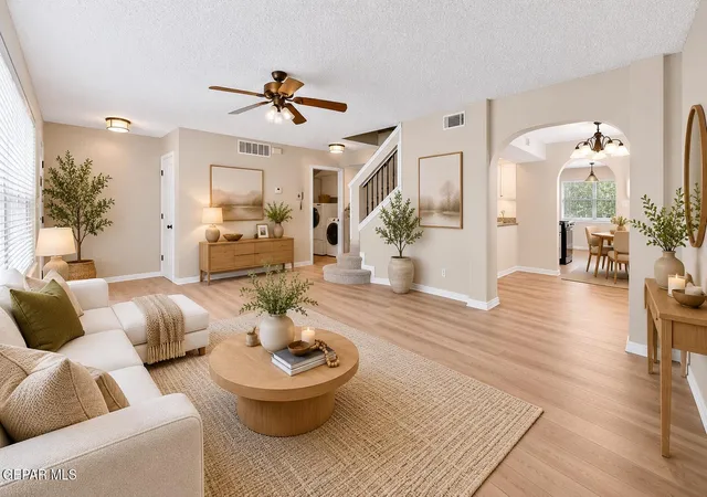 Photo 4 of Single family home for sale at 13713 Paseo Del Mar Dr, El Paso, TX 79928 | MLS# 944383 | Listing updated on 2026-10-09