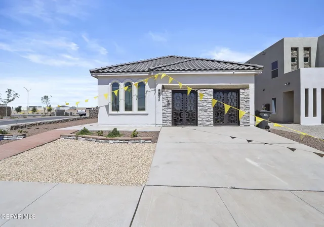 2nd image of 641 Paseo Modesto Dr, Horizon City, TX 79928 | MLS# 944392