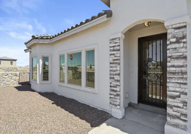 5th image of 641 Paseo Modesto Dr, Horizon City, TX 79928 | MLS# 944392