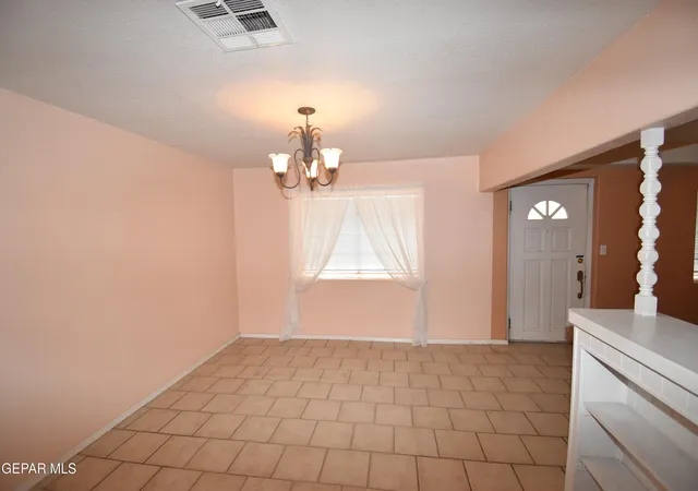 Photo 3 of Single family home for sale at 646 Casa Grande Pl, El Paso, TX 79907 | MLS# 944407 | Listing updated on 2026-10-09