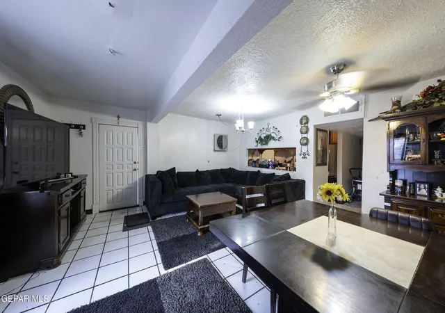 Homes for sale in Sunland Park, NM | 104 Calle Diaz, Sunland Park, NM 88063 | MLS# 944436