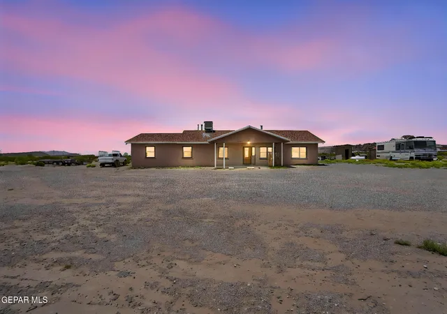 2nd image of 17521 Zonobia Ave, El Paso, TX 79938 | MLS# 944881