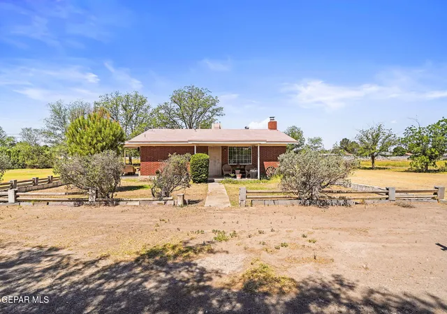 Photo 3 of Single family home for sale at 12400 Caballero Rd, San Elizario, TX 79849 | MLS# 944600 | Listing updated on 2026-09-05
