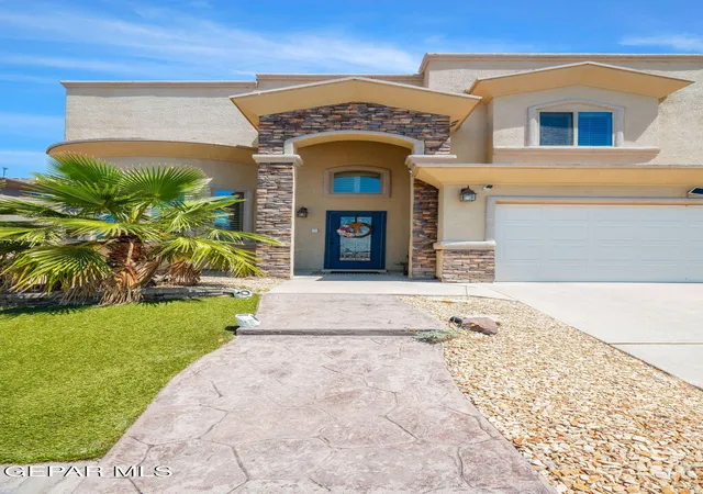 Photo 3 of Single family home for sale at 7833 Enchanted Trl Dr, El Paso, TX 79911 | MLS# 946384 | Listing updated on 2026-06-24