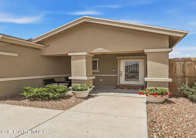 image of 5113 Hector Munoz Dr, El Paso, TX 79938 | MLS# 944661