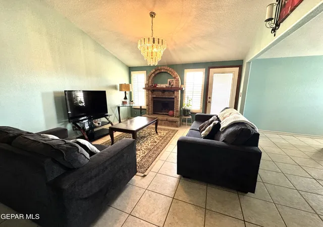Photo 3 of Single family home for sale at 6696 Tiger Eye Dr, El Paso, TX 79924 | MLS# 949429 | Listing updated on 2026-08-15