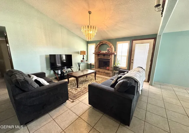 Photo 4 of Single family home for sale at 6696 Tiger Eye Dr, El Paso, TX 79924 | MLS# 949429 | Listing updated on 2026-08-15