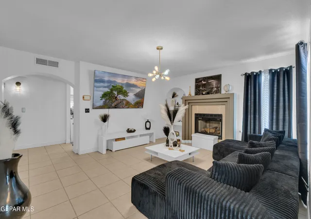4th image of 5758 Castle Wy, El Paso, TX 79932 | MLS# 946898
