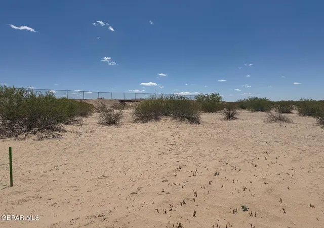 Photo 4 of Land for sale at Pn114535 Michael Dr, El Paso, TX 79927 | MLS# 944826 | Listing updated on 2026-05-30