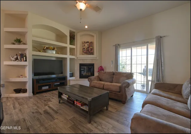 4th image of 5525 Ignacio Frias Dr, El Paso, TX 79934 | MLS# 944915
