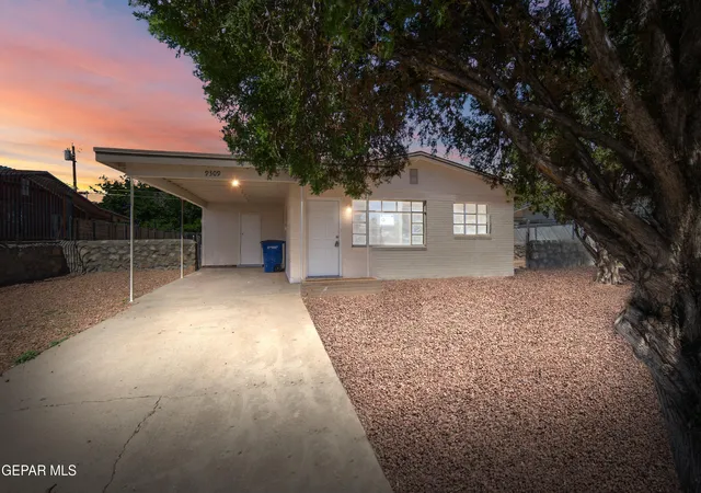 2nd image of 9309 Vicksburg Dr, El Paso, TX 79924 | MLS# 945022