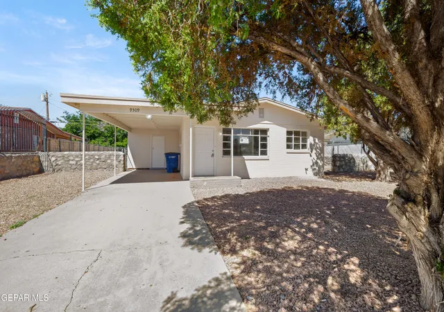 3rd image of 9309 Vicksburg Dr, El Paso, TX 79924 | MLS# 945022