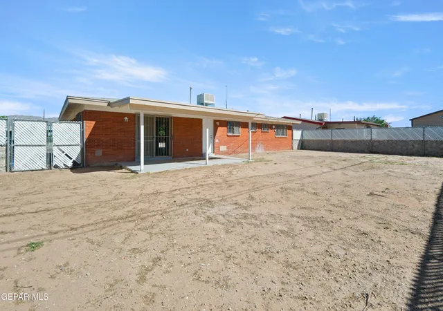 23rd image of 9868 Bomarc St, El Paso, TX 79924 | MLS# 945040