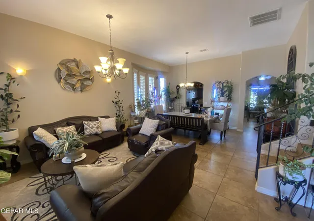 Photo 4 of Single family home for sale at 3184 Amistoso St, El Paso, TX 79938 | MLS# 945055 | Listing updated on 2026-06-18