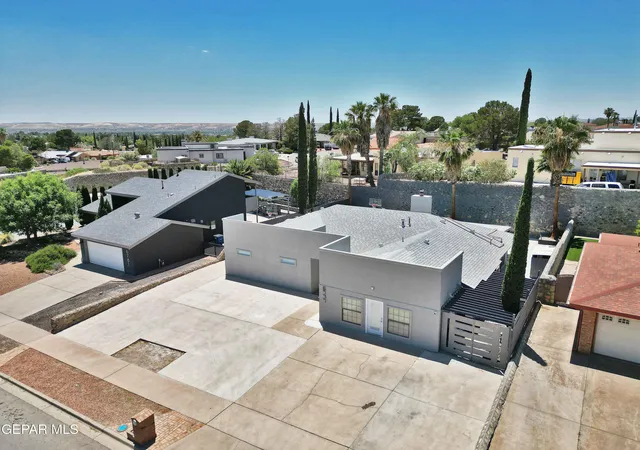 2nd image of 6777 Villa Hermosa Dr, El Paso, TX 79912 | MLS# 945157