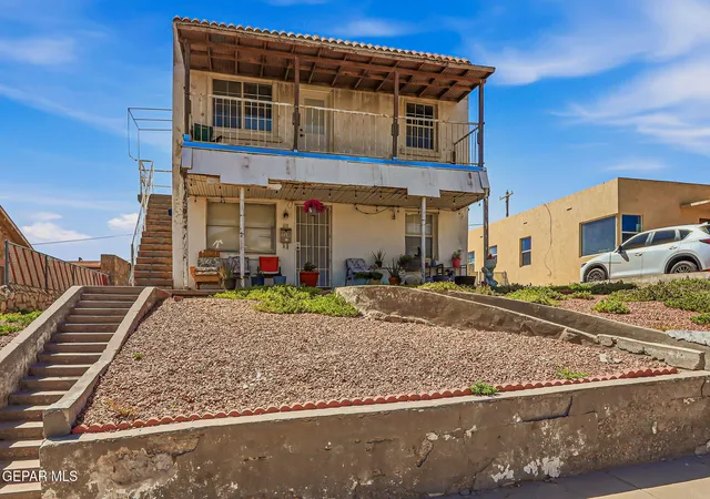 3rd image of 1128 E River Ave, El Paso, TX 79902