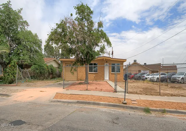 2nd image of 274 Liberty St, El Paso, TX 79907 | MLS# 945114
