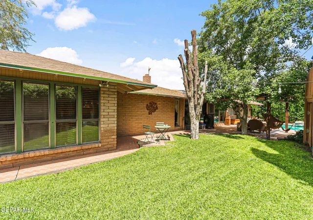 Photo 3 of Sale Pending at 4332 Donnybrook Pl, El Paso, TX 79902 | MLS# 945113 | Listing updated on 2026-08-05