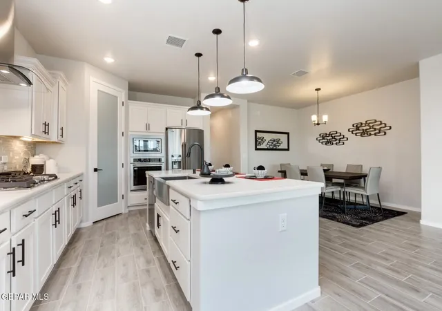 3rd image of 14020 Paseo Cortez Ct, Horizon City, TX 79928 | MLS# 945147
