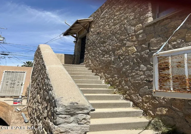 3rd image of 4303 Clifton Ave, El Paso, TX 79903 | MLS# 945195