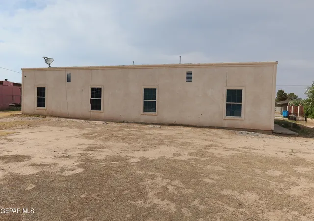 21st image of 564 Mayapan Dr, San Elizario, TX 79849 | MLS# 945201