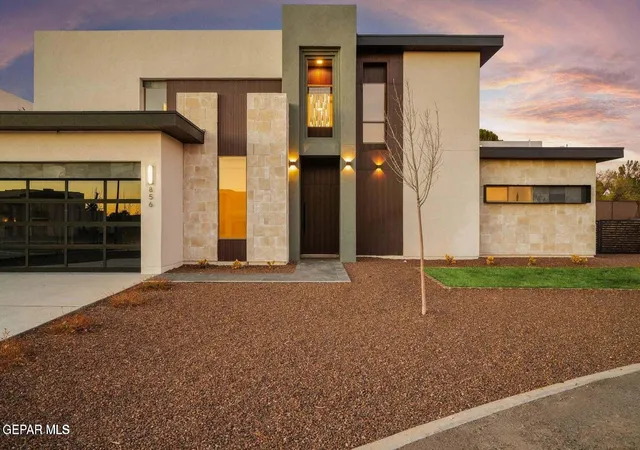 Photo 3 of Single family home for sale at 856 W Gate Dr, El Paso, TX 79932 | MLS# 945354 | Listing updated on 2026-09-14