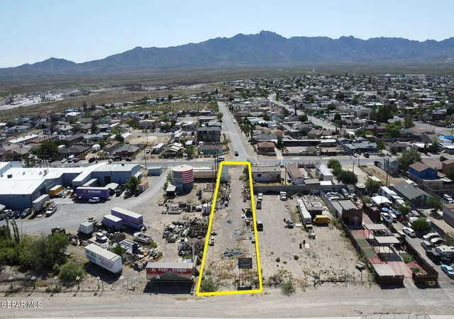 2nd image of 8136 N Desert Blvd, Canutillo, TX 79835 | MLS# 945288