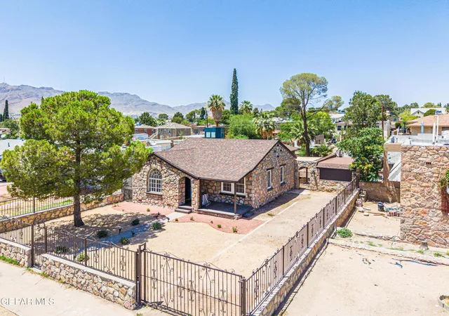 Photo 1 of Single family home for sale at 4533 Hueco Ave, El Paso, TX 79903 | MLS# 945397 | Listing updated on 2026-08-04