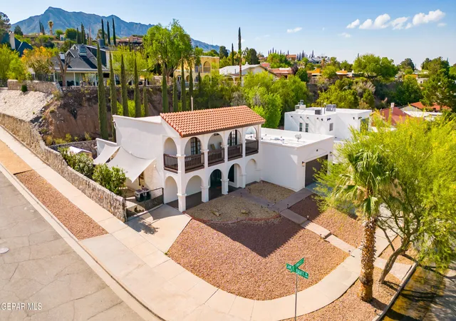 Photo 3 of Sale Pending at 628 Alto Penasco Pl, El Paso, TX 79912 | MLS# 945356 | Listing updated on 2026-09-09