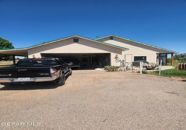 Homes for sale in La Mesa, NM | 1936 San Jose Rd, La Mesa, NM 88044 | MLS# 945323