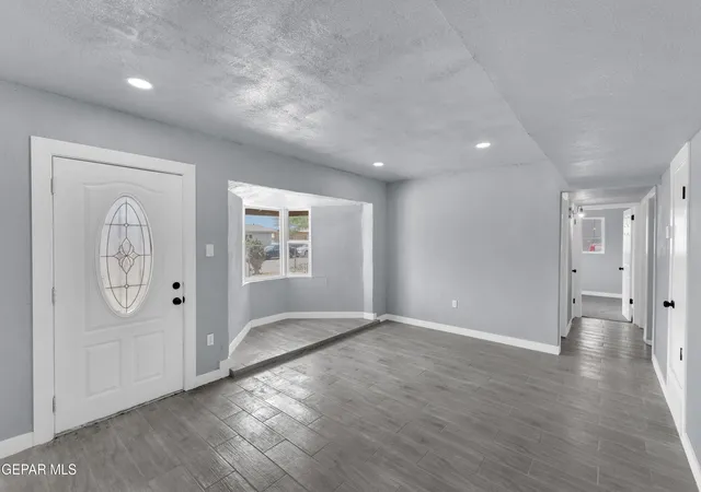 Photo 1 of Single family home for sale at 4801 Chisos Ln, El Paso, TX 79904 | MLS# 945425 | Listing updated on 2026-09-13