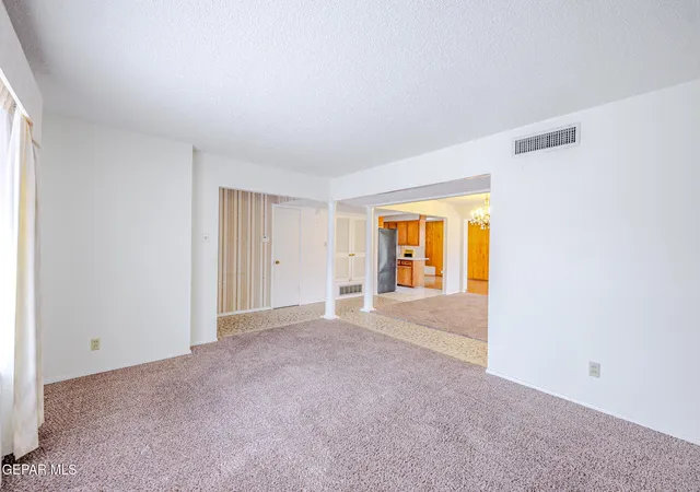 Photo 4 of Single family home for sale at 229 Fremont Ln, El Paso, TX 79912 | MLS# 945615 | Listing updated on 2026-08-11