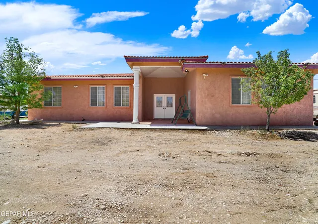 Photo 1 of Single family home for sale at 19600 Gary Lee Ave, El Paso, TX 79938 | MLS# 945349 | Listing updated on 2026-06-17