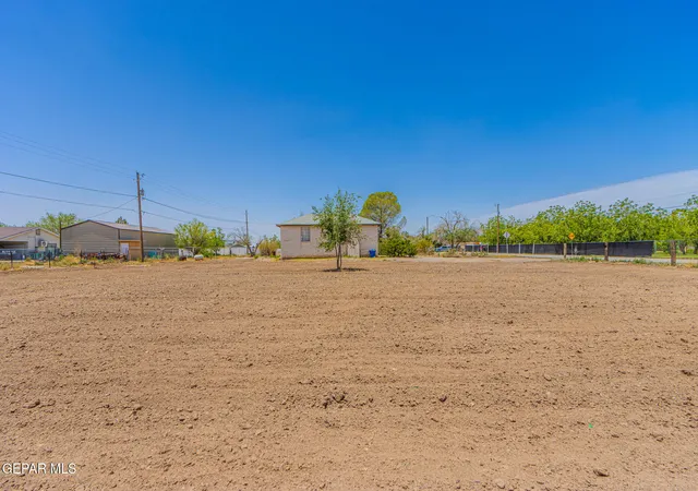 4th image of 456 Melendez St, Socorro, TX 79927 | MLS# 945438