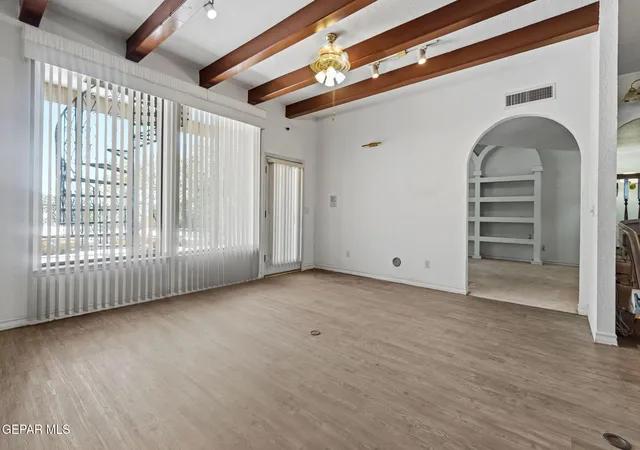 Photo 3 of Single family home for sale at 124 Casitas Del Este Ln, El Paso, TX 79935 | MLS# 945542 | Listing updated on 2026-07-06