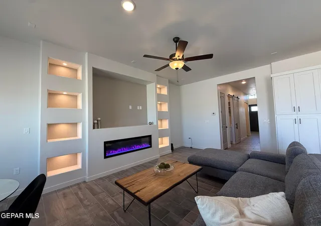 4th image of 821 Harpendem Dr, El Paso, TX 79928 | MLS# 945989