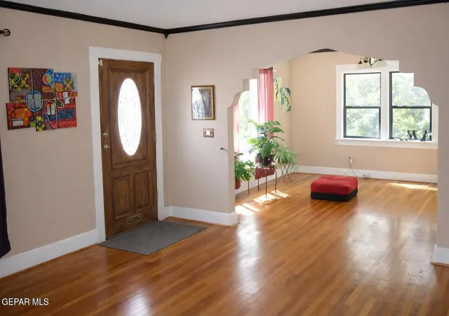 Photo 4 of Multi family home for sale at 2429 Montana Ave, El Paso, TX 79903 | MLS# 945575 | Listing updated on 2026-08-01