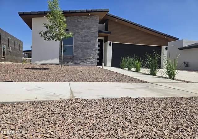 4th image of 933 Ada Ln, El Paso, TX 79932 | MLS# 945596