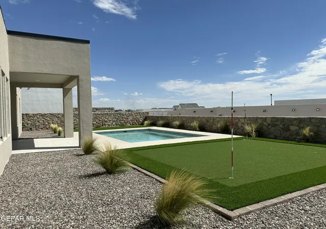 4th image of 321 Blue Vly, El Paso, TX 79928 | MLS# 945680
