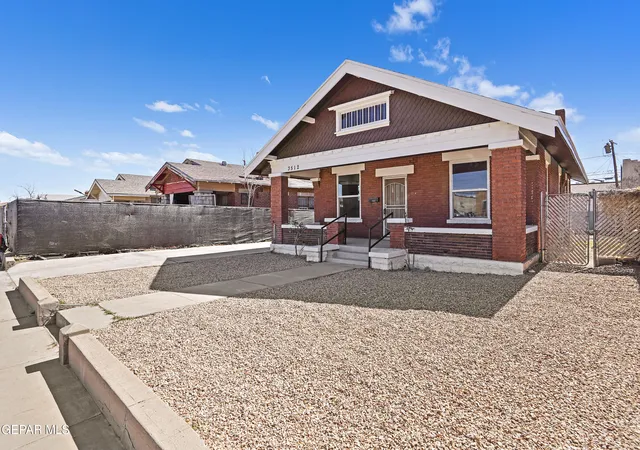 3rd image of 3512 Clifton Ave, El Paso, TX 79903