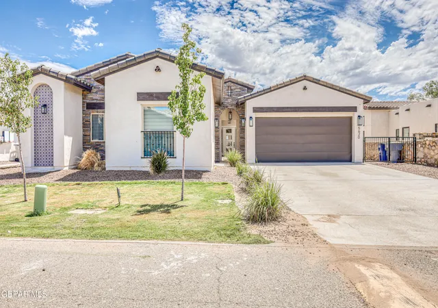 Photo 1 of Single family home for sale at 5620 River Run St, El Paso, TX 79932 | MLS# 946168 | Listing updated on 2026-09-20