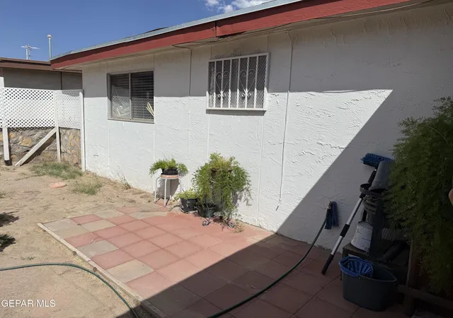 25th image of 355 Valle Sereno Dr, El Paso, TX 79907 | MLS# 945702