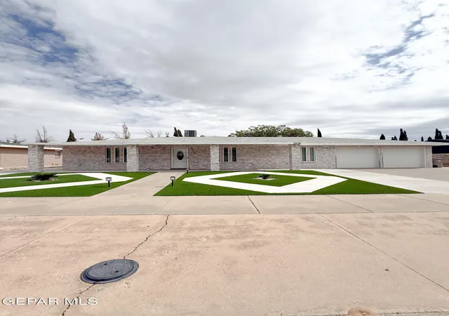 Photo 3 of Single family home for sale at 3112 Eads Pl, El Paso, TX 79935 | MLS# 945692 | Listing updated on 2026-09-20