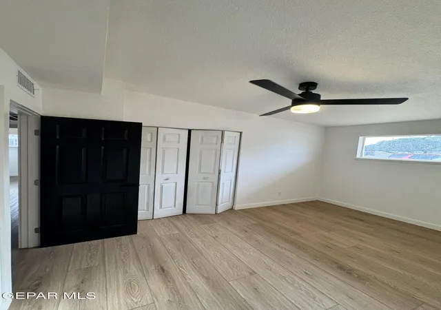 Photo 3 of Sale Pending at 4424 Thrush Way, El Paso, TX 79922 | MLS# 945762 | Listing updated on 2026-09-14