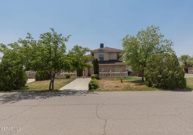 2nd image of 5920 W Valley Cir, El Paso, TX 79932 | MLS# 949035
